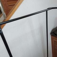 おしゃれハンガーラックの画像