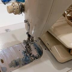 0802-079 レトロ　BROTHERブラザーミシン　フットペダル付き　動作未確認の画像