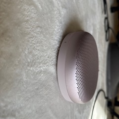 バング&オルフセン Beosound A1 2nd Gen Pink ワイヤレススピーカーの画像