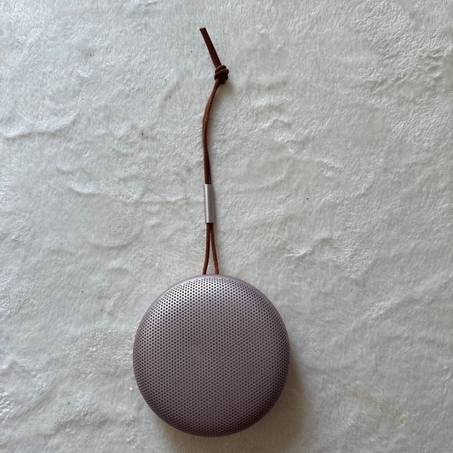 バング&オルフセン Beosound A1 2nd Gen Pink ワイヤレススピーカー