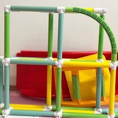 アンパンマンジャングルジム　滑り台の画像