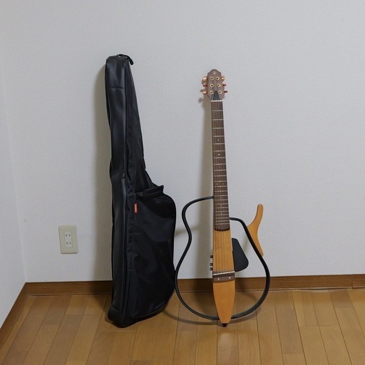Yamaha サイレントギター SLG Series - Overview - SILENT Guitar - Guitars, Basses & Amps