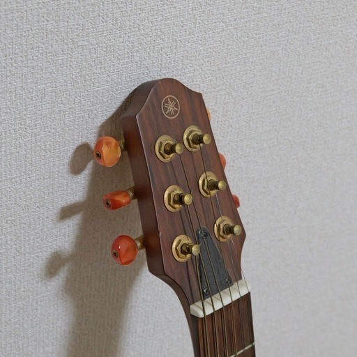 （⚠️
取引中⚠️）YAMAHA サイレントギター