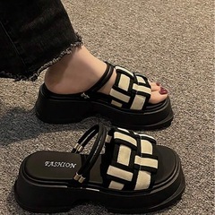 サンダル24センチ⭐︎新品未使用！の画像