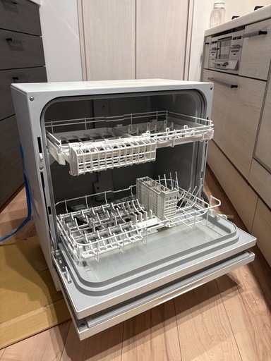 パナソニック 食器洗い乾燥機 NP-TH2-W（2018年製）