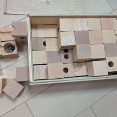 知育玩具 定価13,200円 ビー玉転がしの積み木　キュボロ類似品　LOGIC の画像