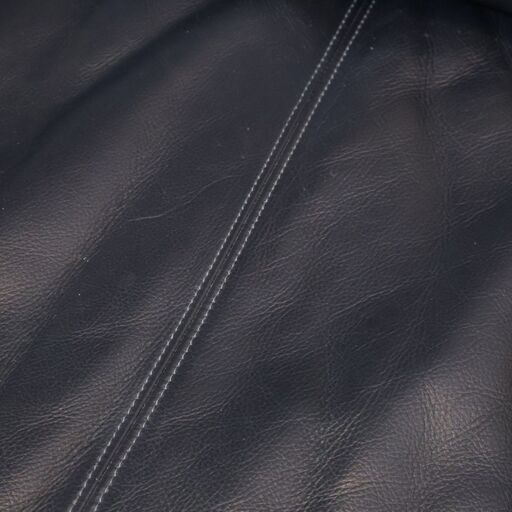 maruni(マルニ)のconfort one(コンフォートワン)シリーズよりMARNIEⅢ(マーニー)トリプルソファです。ふっくらと