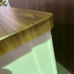【リユース☆エコちょっぷ】 ③天板　木目調　衣装ケースの画像