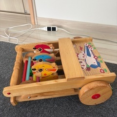 昔の歩行器の画像