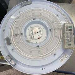 ID:137928　シーリングライト８畳用・リモコン付き　東芝　　２０１８年製の画像