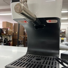 2508-069 NESCAFE NGB-ICS02  アイスクレマサーバー 年式不明 通電確認済み キズ汚れ有りの画像