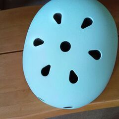子供ヘルメット　54-58cm 未使用の画像