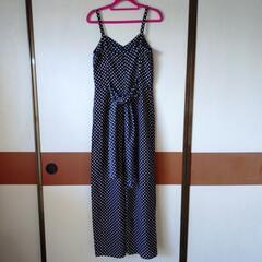 水玉模様の服の画像