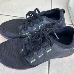 PUMA、adidas、NIKE スニーカーの画像