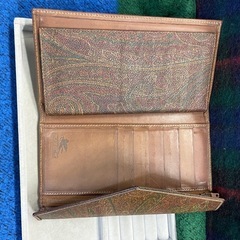 エトロ ETRO ペイズリー柄 折財布 長財布 ブラウンレターデザインレディースの画像