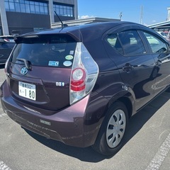 車検たっぷり！アクア Gグレード／ナビTV／ETC／シートヒーター／総額47万円〜の画像