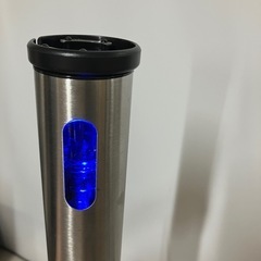 O2508-070 充電式ワインオープナー 自動コルク栓抜き ワインボトルオープナー 動作確認済み 充電器無しCタイプで出来ますの画像