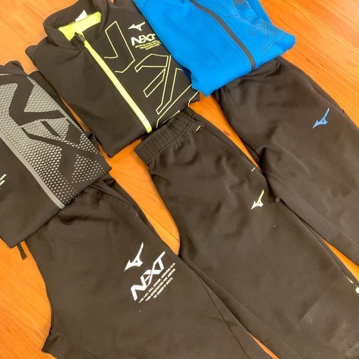 160㎝ asicsジャージ上下3着セット