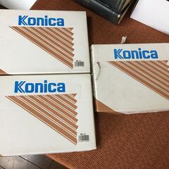 昭和？【写真立3個セット】未使用品 Konica コニカ 木製 ブナ キャビネ コニカカラー機材 額縁 写真立 フォトフレームの画像