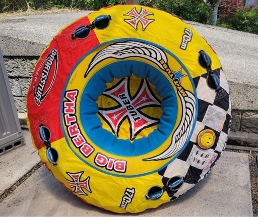 バナナボート　トーイングチューブ　4名乗り