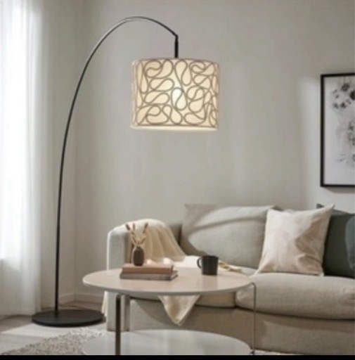 IKEAフロアランプ