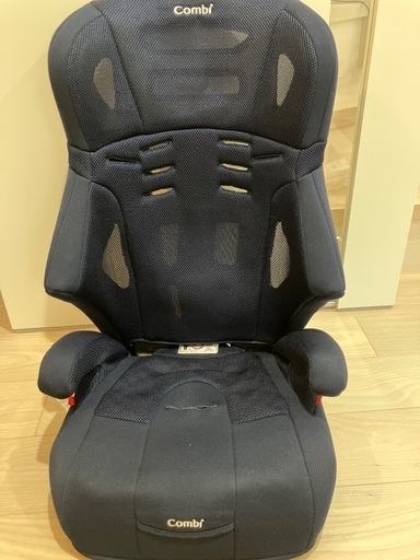 コンビ　チャイルドシート  ジュニアシート　エアスルートリップ