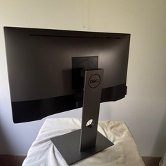 パソコンモニター　HD dell u2417hの画像