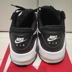 ウィメンズ ナイキ エアマックス エクシー 25.5cm WMNS NIKE AIR MAX EXCEE スニーカー ブラック ホワイトの画像