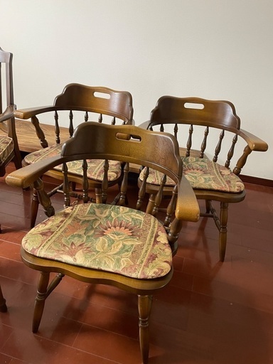 飛騨産業キツツキ ダイニングテーブルとチェア5脚