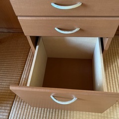 サイドキャビネットの画像