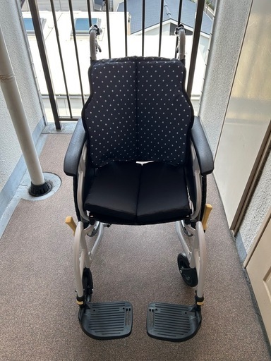 ✨美品✨折り畳み式　車椅子　ウルトラシリーズ