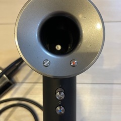 ダイソン　ドライヤーの画像
