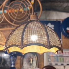 【武蔵小山店】  ラタン ランプシェード レトロ ランプ ライト 籘 籐家具 昭和レトロ 天井 照明 の画像