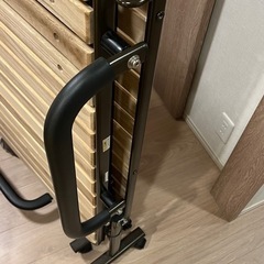 折りたたみベッドの画像