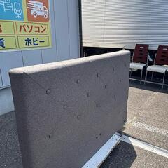 布張りシングルベッドフレーム ブラウンの画像