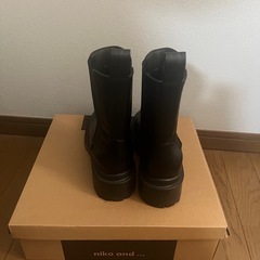 本日取りに来ていただける方！【美品！】ブーツの画像