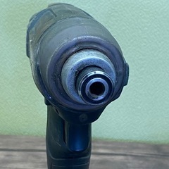 & インパクトドライバー　RYOBI リョービ　BID-1415 充電器/バッテリー×2付属　動作確認済みの画像