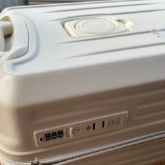 スーツケース　機内持ち込み可の画像