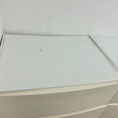 衣装ケース　キャビネットの画像