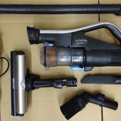 エイブイ：HITACHI コードレスクリーナー PV-BL2H 2022年製 スタンド付きの画像