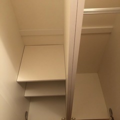 鏡付きクローゼットの画像