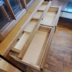 リサイクルショップどりーむ鹿大前店　No.2106　食器棚　木目柄が素敵商品です🎵　写真参照🎵　セパレートタイプ(≧▽≦)おススメ商品です🎵の画像