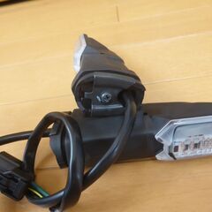 カワサキ　Z650純正LEDウインカー　左右の画像