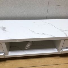大理石調 テレビボード ローボード 幅140cm ホワイト 引き出し収納付 AVボード TV台 テレビラック モダンデザイン 【糸島市内 送料無料】88165-5-005の画像