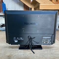 液晶テレビ 東芝 32S5T 2013年製の画像