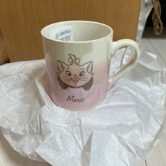 【新品未使用】 ディズニーストア　マグカップ　　マリーちゃんの画像