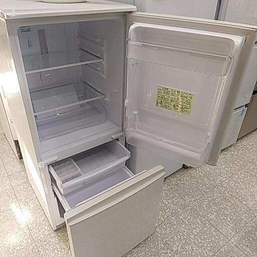 24069 一人暮らし 2D冷蔵庫 SHARP 137L Amazon | シャープ SHARP 冷蔵庫 137L(幅48cm) つけかえどっちも