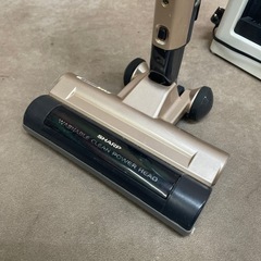 SHARP コードレス スティッククリーナー EC-SX310 FREED 2016年 中古品 サイクロン式掃除機の画像