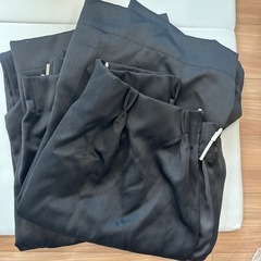 黒カーテンセット　防炎の画像