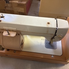 足踏みミシン　ブラザーの画像